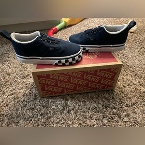 7t boys shoes. New never worn comes with the box and smoke free home!